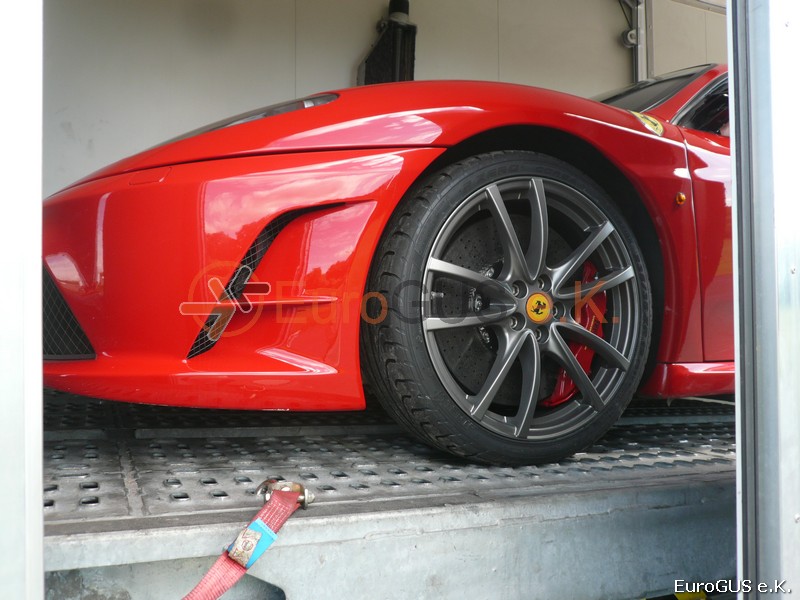 car transport Ferrari